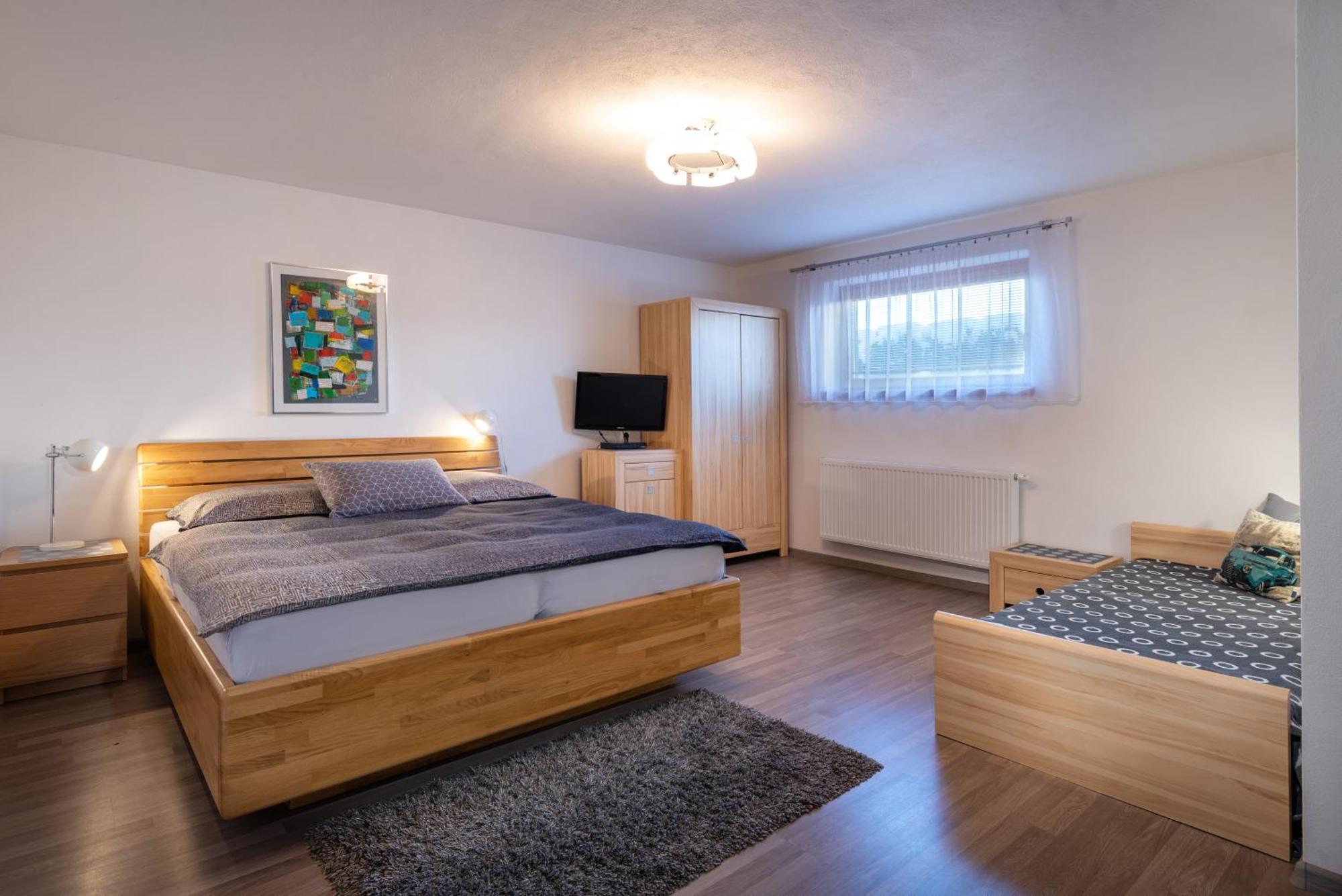 Pension Lunatyk Липтовски-Микулаш Экстерьер фото