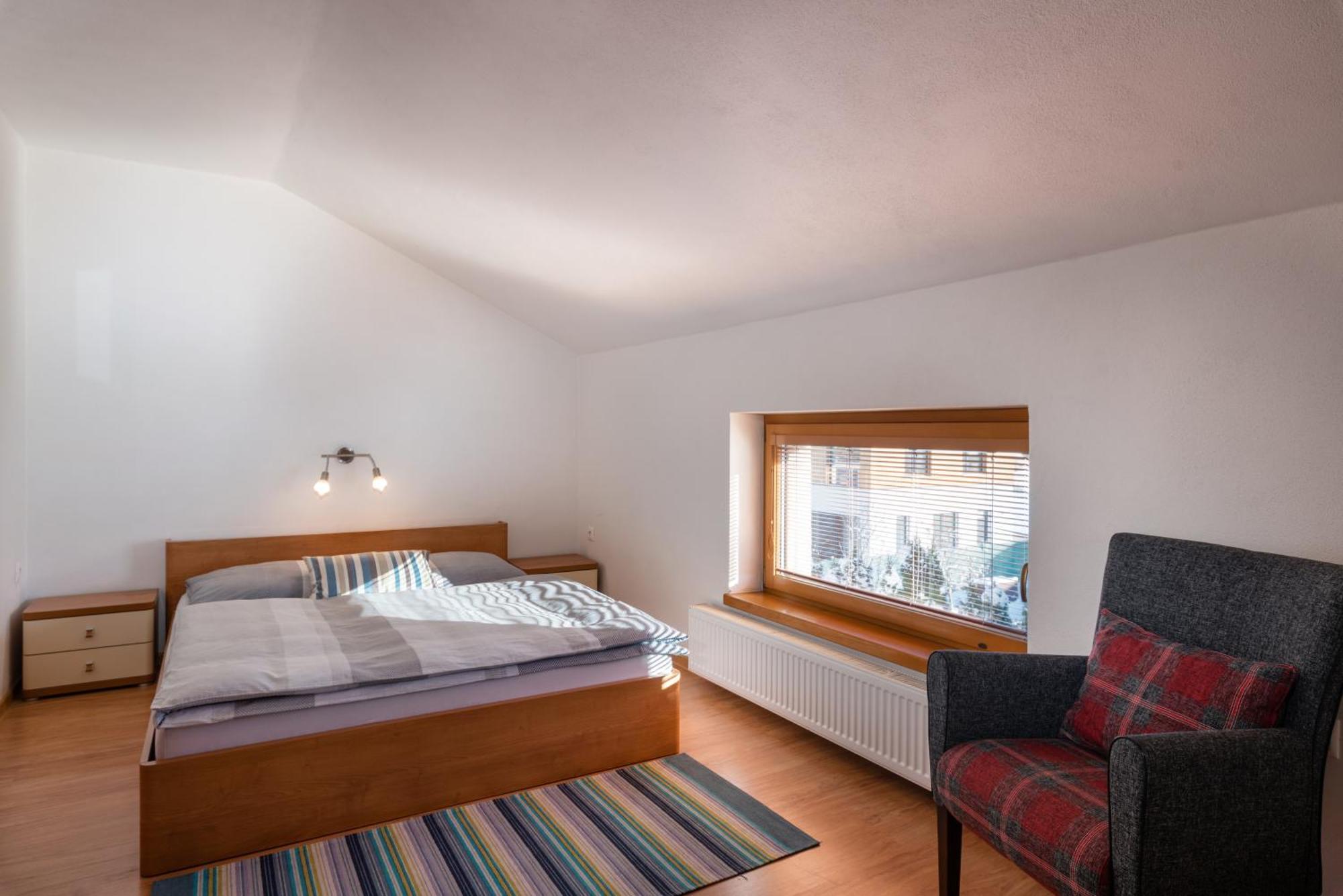 Pension Lunatyk Липтовски-Микулаш Экстерьер фото